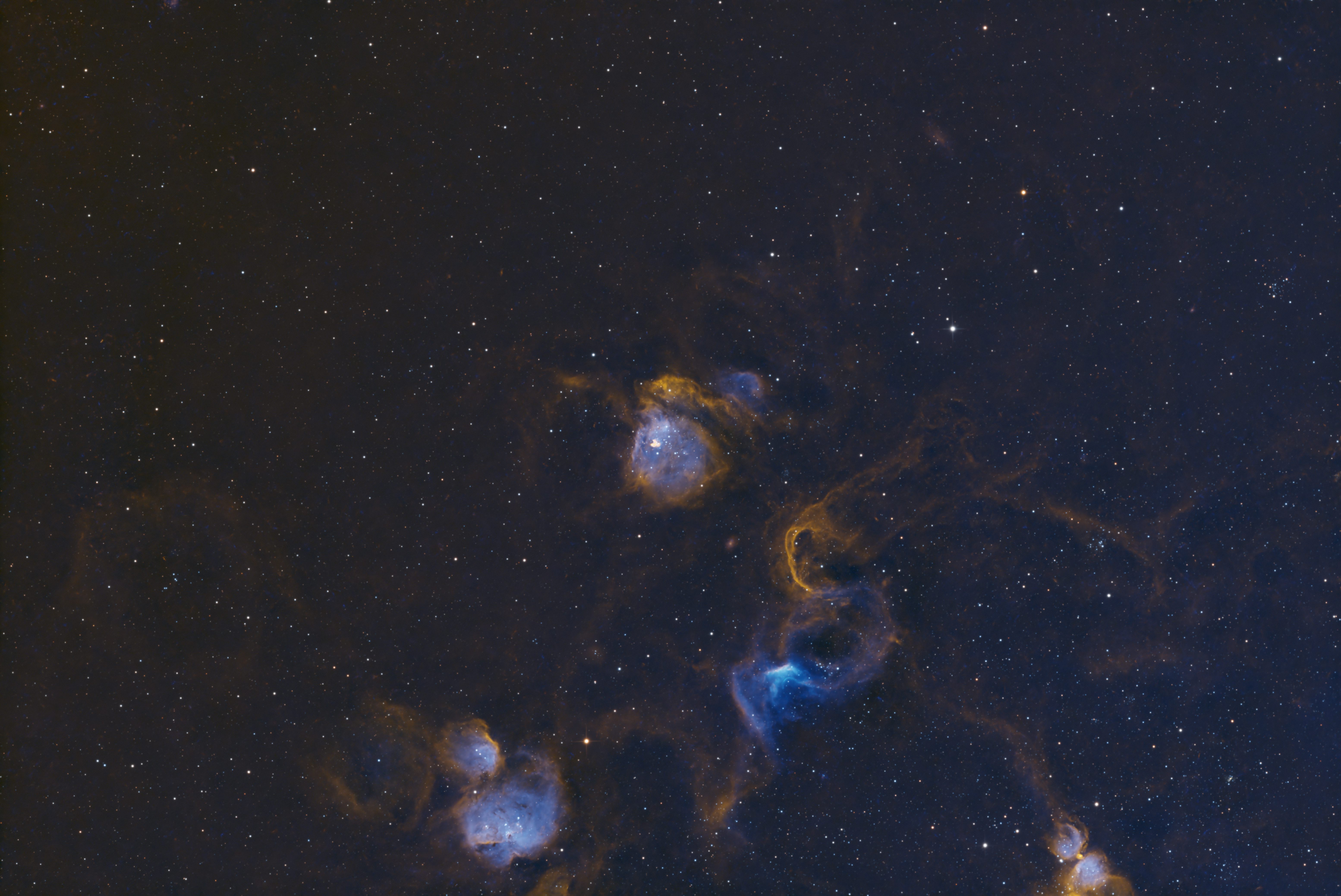 Click image to view full size version NGC 2030 in the LMC