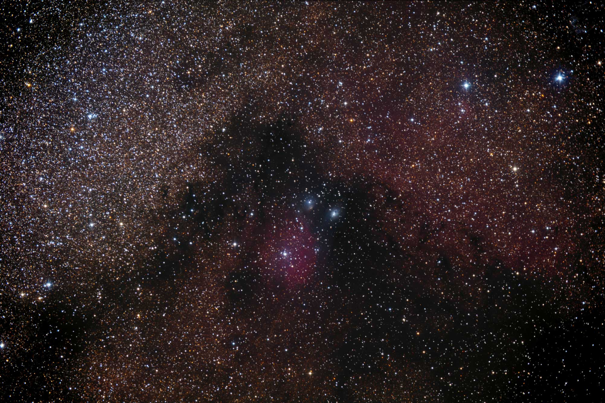 NGC 6589 and NGC 6590